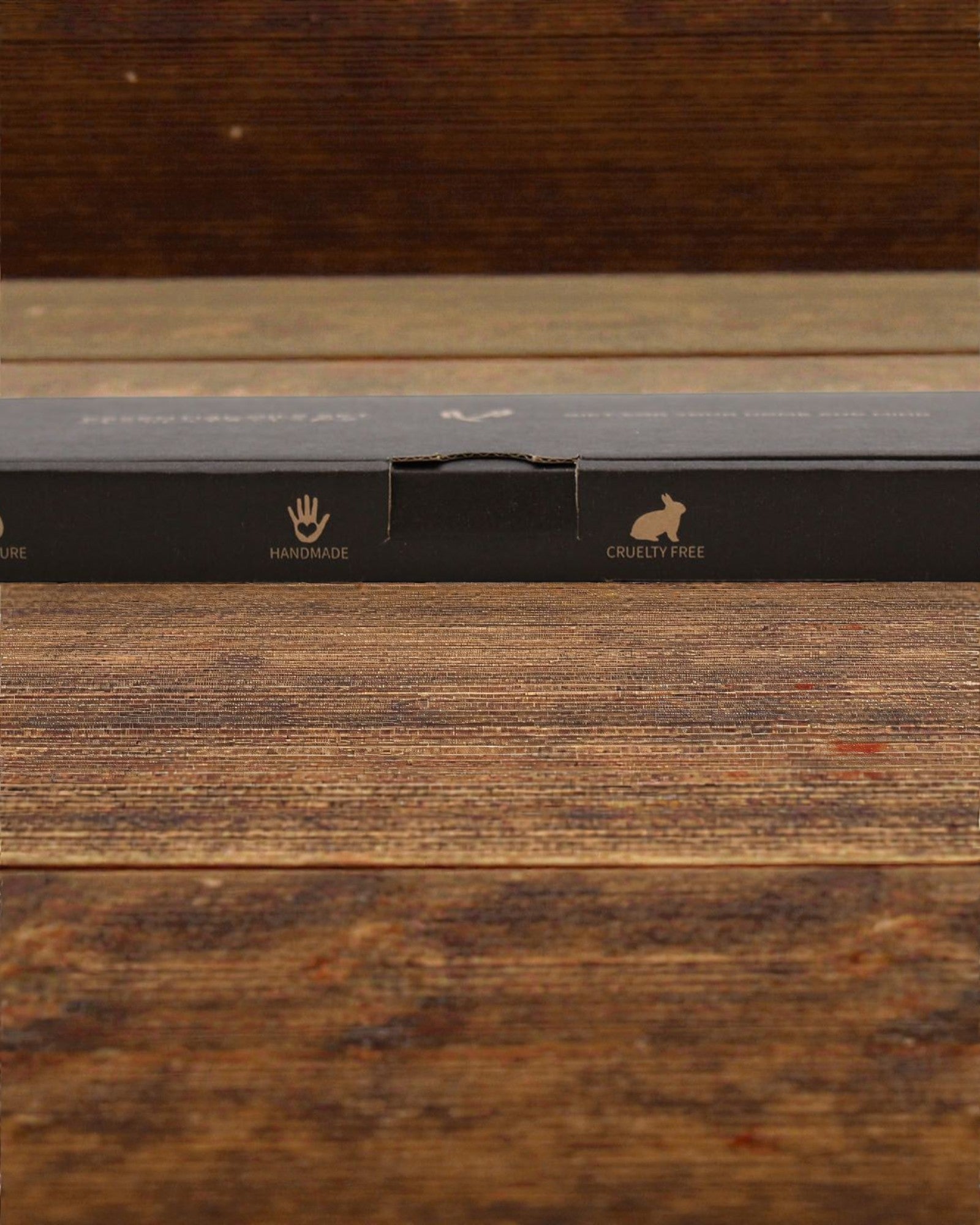 Jarné prebudenie prírody – Luxusná súprava 12 éterických olejov 5 ml s kvapkadlami