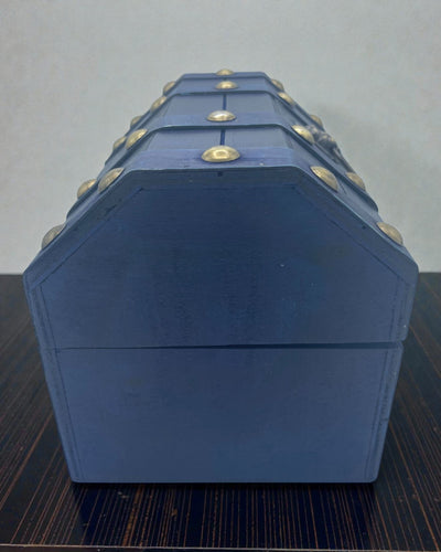 Arka Poszukiwacza Głębin – Duża Niebieska Skrzynia na Skarby