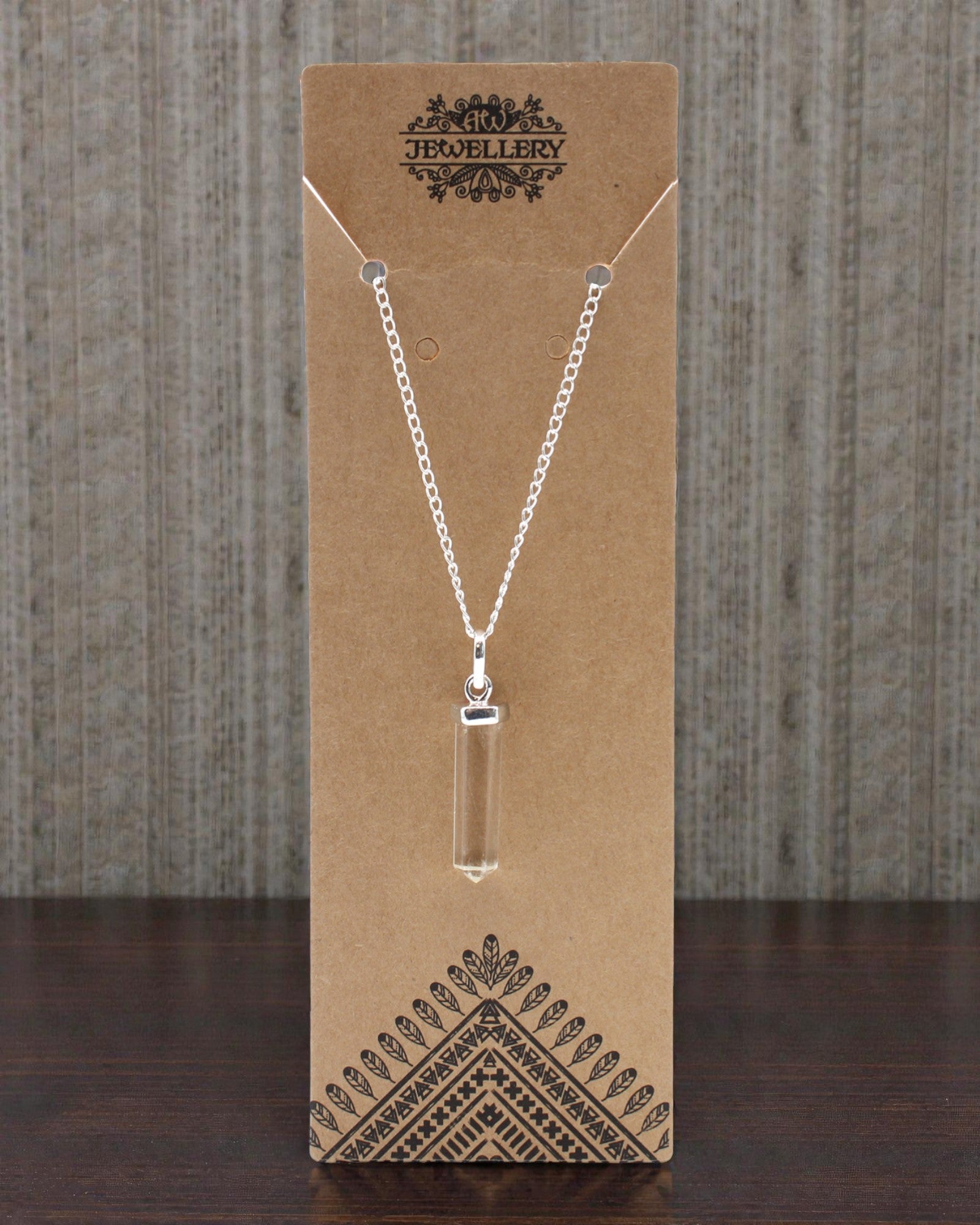 Crystal Point – Klasyczny Wisior Punktowy z Kwarcu Górskiego