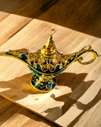 Malá Ručne Vyrobená Lampa Aladina - Kovové Umelecké Remeslo na Dekoráciu Domu, gravírovanie