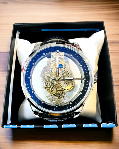 Pánske Kvarcové Hodinky s Transparentným Ciferníkom - Klasická Elegancia v Modernom Vydaní čierny remienok. Personalizácia gravírovaním