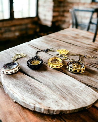 Mechanické vreckové hodinky v retro štýle, vodotesné, poloautomatické - čierna farba - ideálne ako darček, gravírovanie