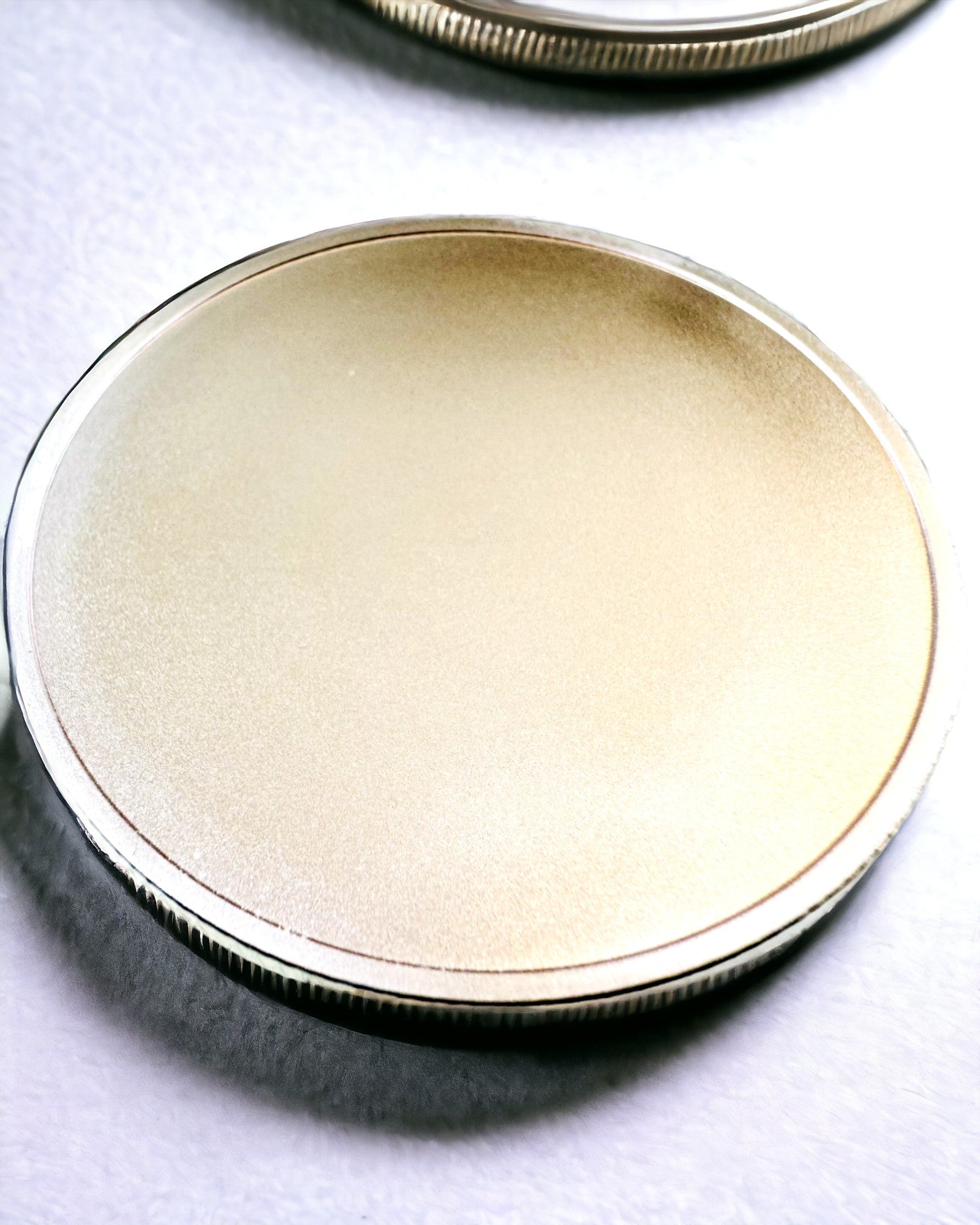 Prázdna Výzvová Minca s Možnosťou Personalizácie Gravírovaním – Zberateľská, 40mm, tri modely