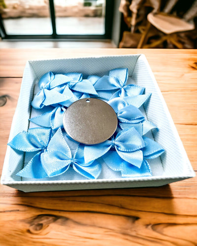 Okrúhly prívesok z nehrdzavejúcej ocele na darček s možnosťou personalizácie, gravírovania