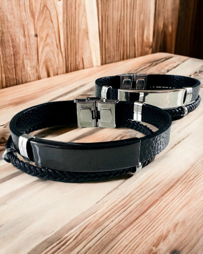 Pánsky náramok z PU kože a nehrdzavejúcej ocele s možnosťou gravírovania – Dostupný v dvoch farebných variantoch