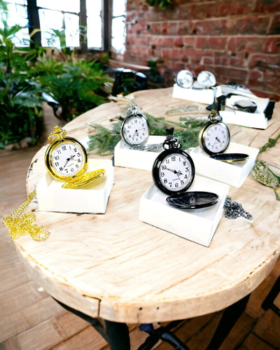 Vreckové hodinky v retro štýle s možnosťou personalizácie - brúsené zlato