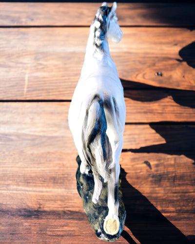 Socha Koňa - Dekoratívna Figúrka s Možnosťou Gravírovania