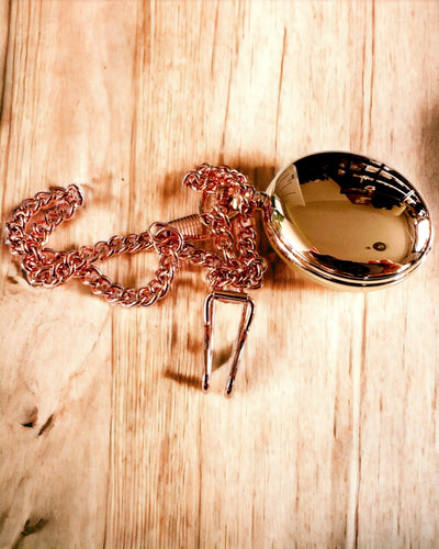 Vreckové hodinky v klasickom štýle – Ružové zlato, vintage elegancia