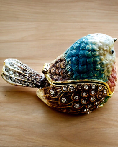 Farebný Vtáčik Vrabec s Gravírovaním - Roztomilá Skrýša na Poklady