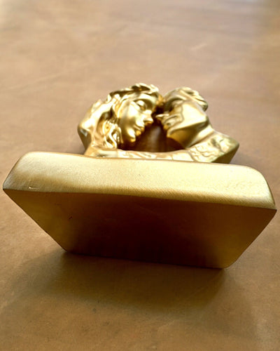 Figúrka "Zlaté Spojenie" - 13,5 cm výška, Dekoratívna s Možnosťou Gravírovania