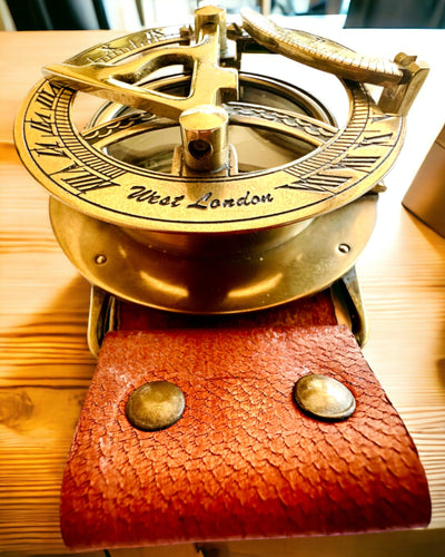 Slnečné hodinky "Antický kompas", náramkové hodinky s kompasom, možnosť personalizácie gravírovaním