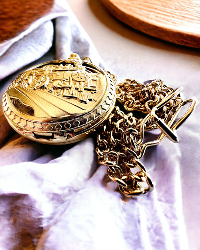 Vreckové hodinky "Imperialný Vlak", možnosť personalizácie gravírovaním, zlatá farba