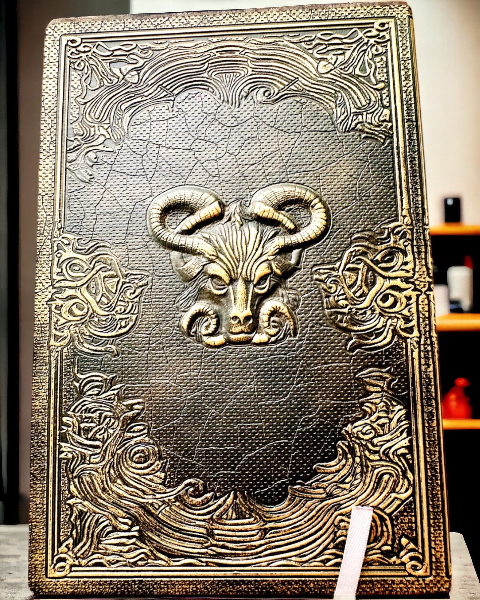 Magický Notes, zápisník "Boski Byk" - Elegantná a Výnimočná Papiernictvo, personalizácia gravírovaním