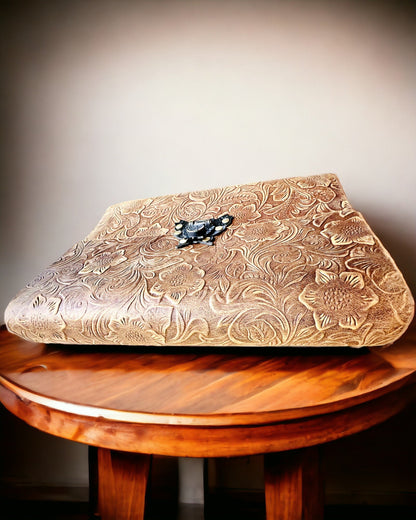Luxusný Retro Zápisník s Koženým Obalom - "Vintage Elegance", 480 strán, možnosť personalizácie gravírovaním