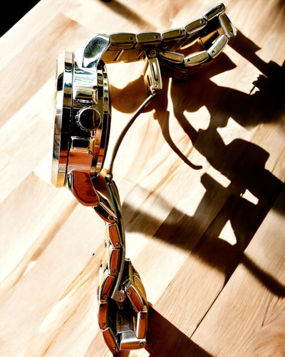 Elegantné pánske hodinky KIMSDUN Prestige Transparentný Mechanizmus a Športová Elegancia, možnosť personalizácie gravírovaním