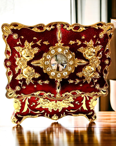 Skrinka, Organizér na Šperky v Štýle Vintage – Kovová Skrinka na Poklady s Ozdobnými Prvkami