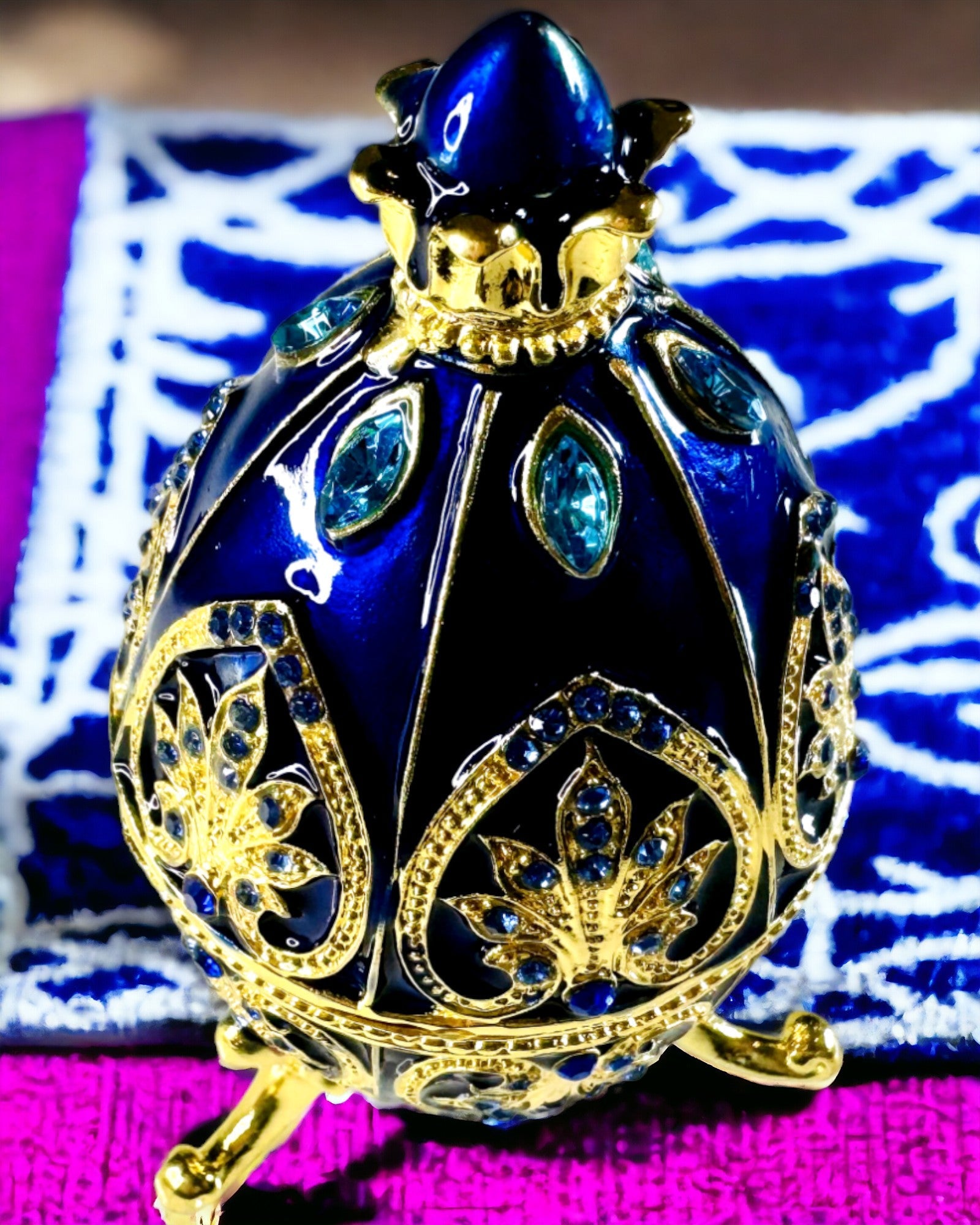 Exkluzívne Fabergého vajce - tmavomodrá farba – Dekoratívna šperkovnica zo smaltu