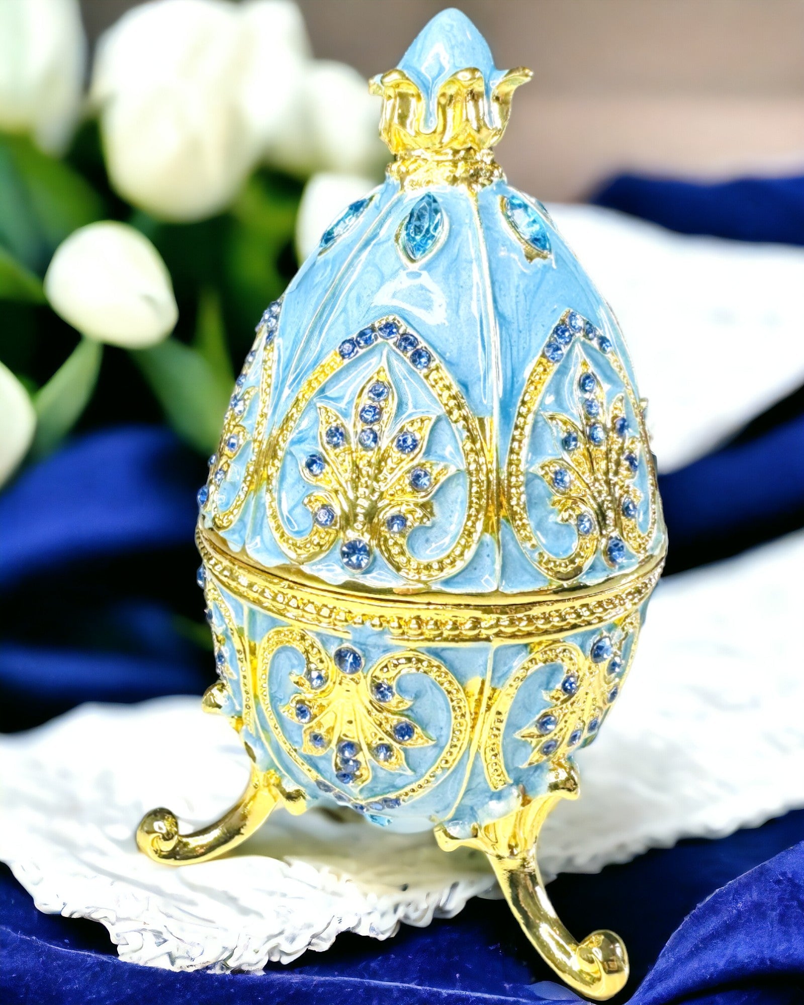 Niebiańske vajce Fabergé – Smaltovaný organizér na šperky - farba modrá obloha. Personalizácia gravírovaním