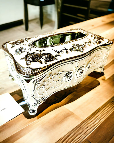 Box na vreckovky s reliéfnym vzorom ruže - elegantný doplnok do interiéru, biele