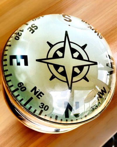 Bailey Compass Clock - Elegantné hodiny s motívom kompasu s možnosťou gravírovania