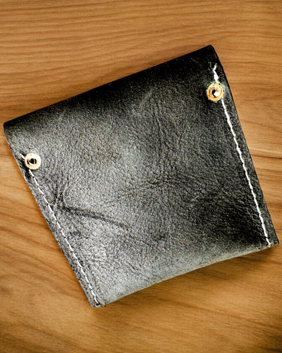 Puzdro na vreckové hodinky alebo kompas Cestovateľ - možnosť personalizácie gravírovaním