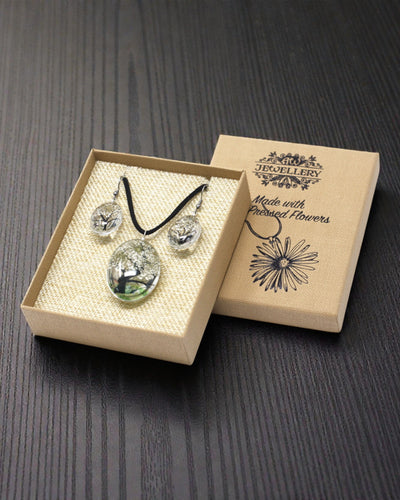 Biela harmónia – biela sada šperkov so sušenými kvetmi Strom života