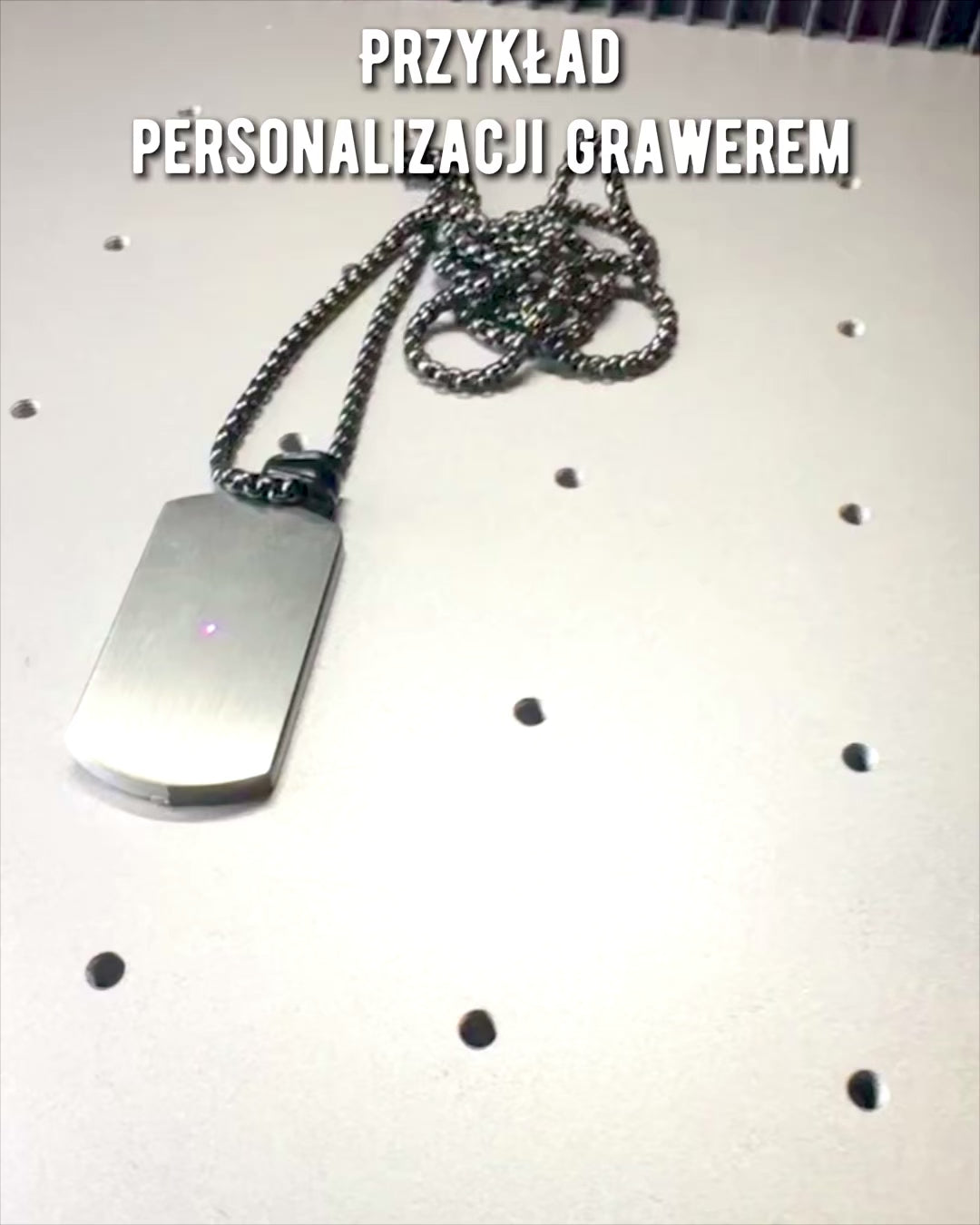 Pánsky náhrdelník Elegantná sila - personalizácia gravírovaním na darček