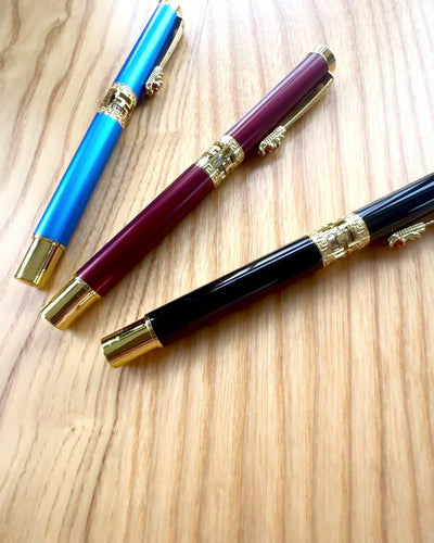 Elegantné pero Draka, 3 farebné varianty, možnosť personalizácie gravírovaním na darček