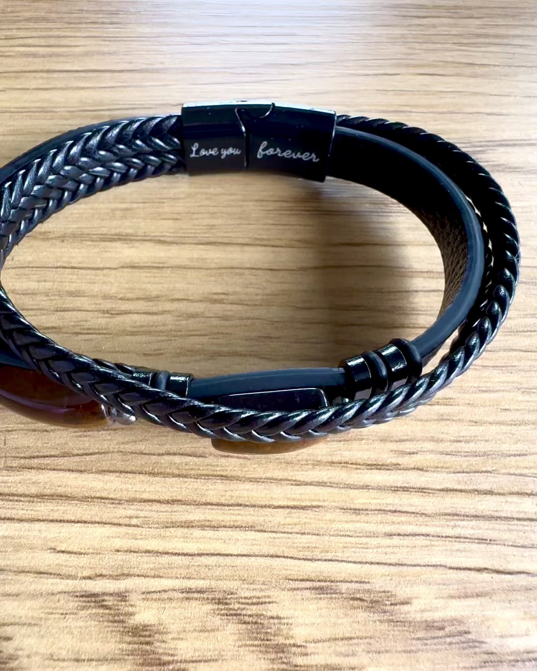 Pánsky náramok Magnetic Love – kožený s možnosťou personalizácie gravírovaním na darček