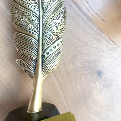 Zlaté dekoratívne pierko 30,7 cm s možnosťou gravírovania