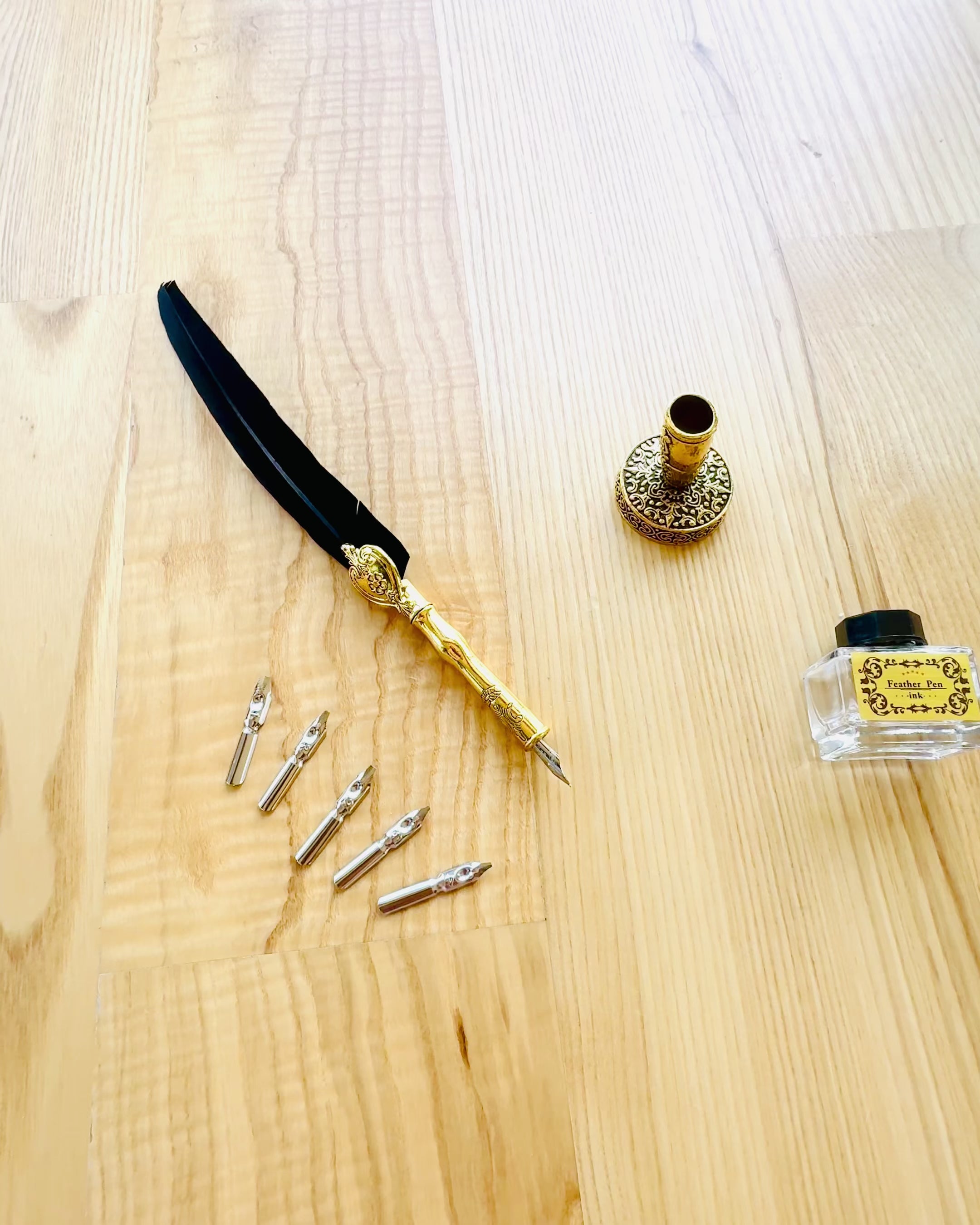 Elegantné husacie pero so súpravou príslušenstva - Royal Quill, možnosť personalizácie gravírovaním