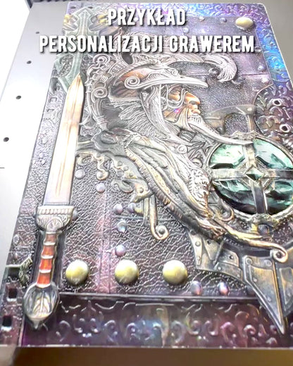"Kronika Wojownika - Zápisník s motívom rytiera", notes s možnosťou personalizácie gravírovaním na darček
