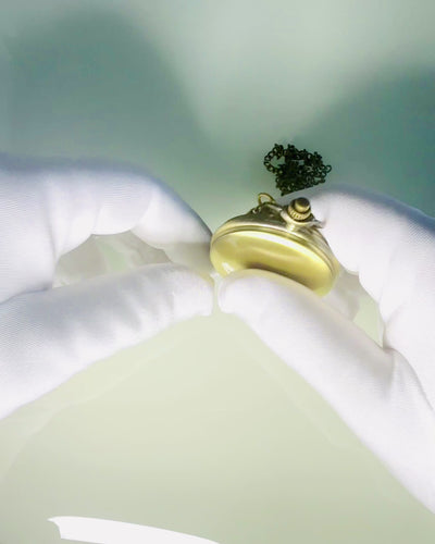 Vreckové hodinky v retro štýle s možnosťou personalizácie - brúsené zlato