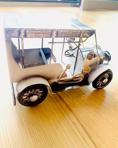 Klasický model auta Retro - tri varianty s možnosťou gravírovania ako darček