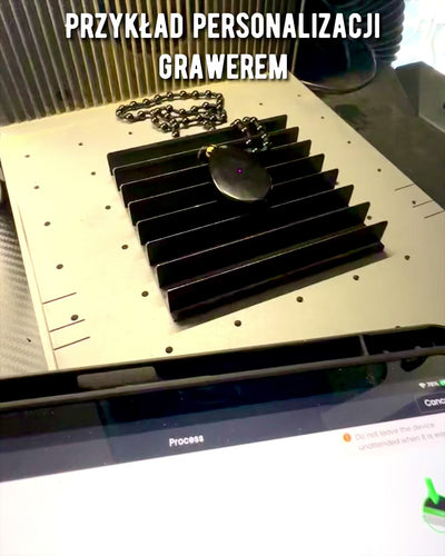 Obsidianowy Amulet Yin Yang z Grawerem - Harmonia i Ochrona, personalizacja grawerem na prezent