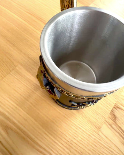 Karnawaľový Krígeľ Bojovníka - 600 ml, 16 cm výška, možnosť personalizácie gravírovaním na darček