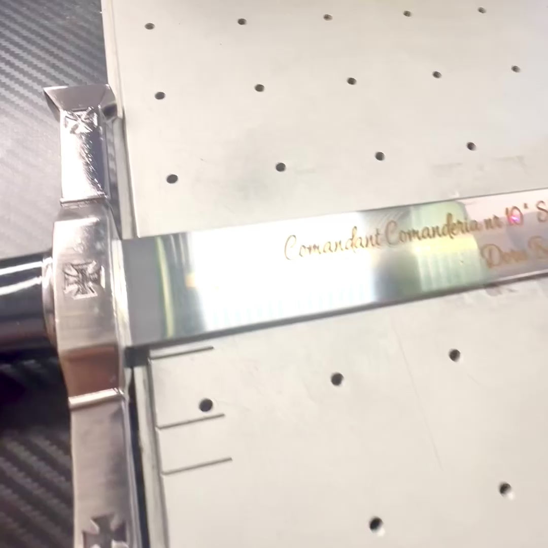 Oceľový rytiersky meč 84 cm v pošve - replika SW-114 s možnosťou personalizácie gravírovaním