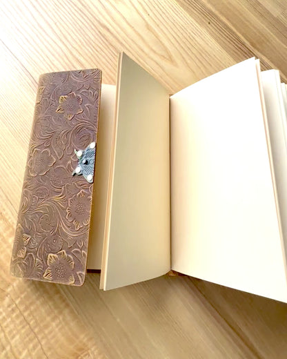 Luxusný Retro Zápisník s Koženým Obalom - "Vintage Elegance", 480 strán, možnosť personalizácie gravírovaním