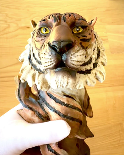 Statuetka "Tygrys Kráľ Džungle" s Možnosťou Gravírovania, figúrka 29 cm výšky, dekorácia na darček