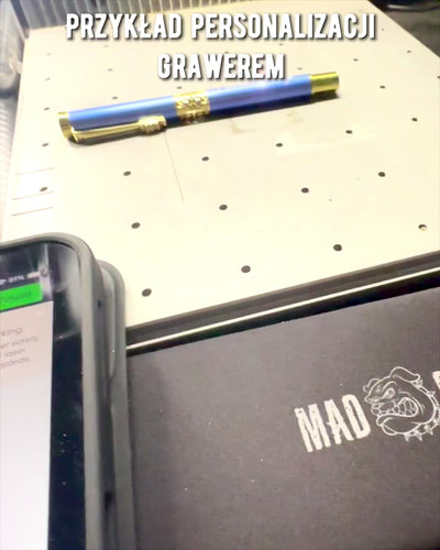 Elegantné pero Draka, 3 farebné varianty, možnosť personalizácie gravírovaním na darček