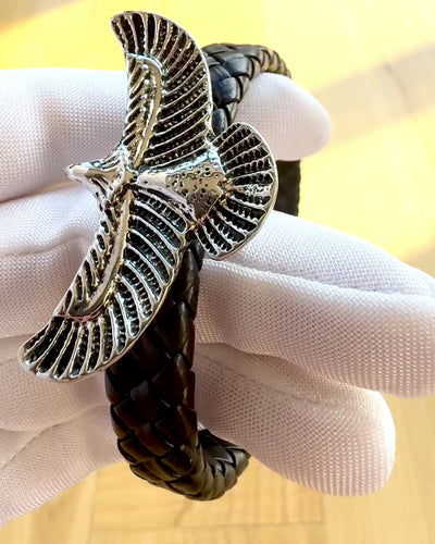 Pánsky náramok „SkyRider“ – Kožený štýl s charakterom - možnosť personalizácie gravírovaním