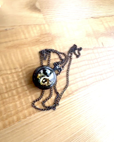 Vreckové hodinky „Dračí kruh 2“ – štýlový doplnok s nádychom mágie - personalizácia gravírovaním na darček