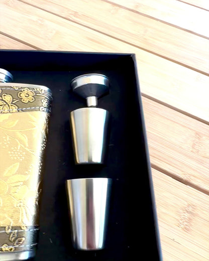 Elegantná ploskačka "Golden Rose" so súpravou pohárov, personalizácia gravírovaním ako darček