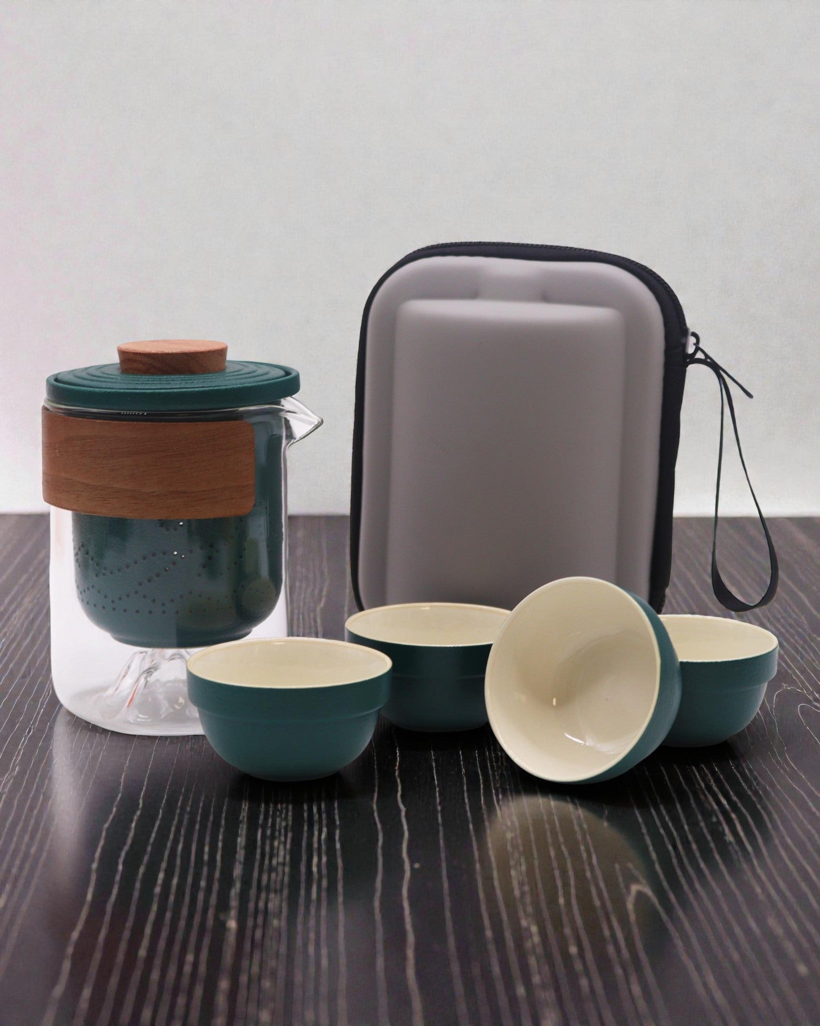 Horská výprava – turistická čajová súprava so 4 šálkami