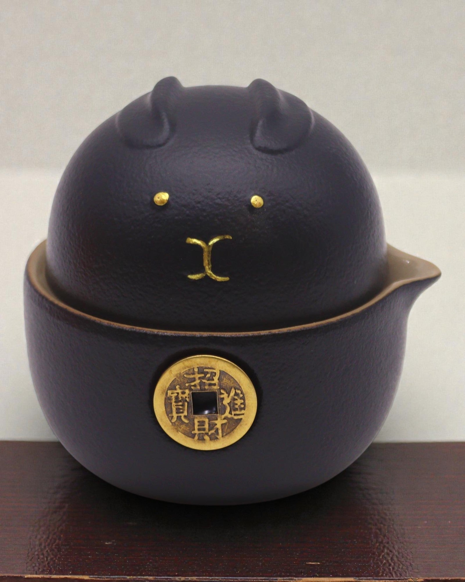 Čierna mačka šťastia – čajová súprava s 2 šálkami (Čierna)