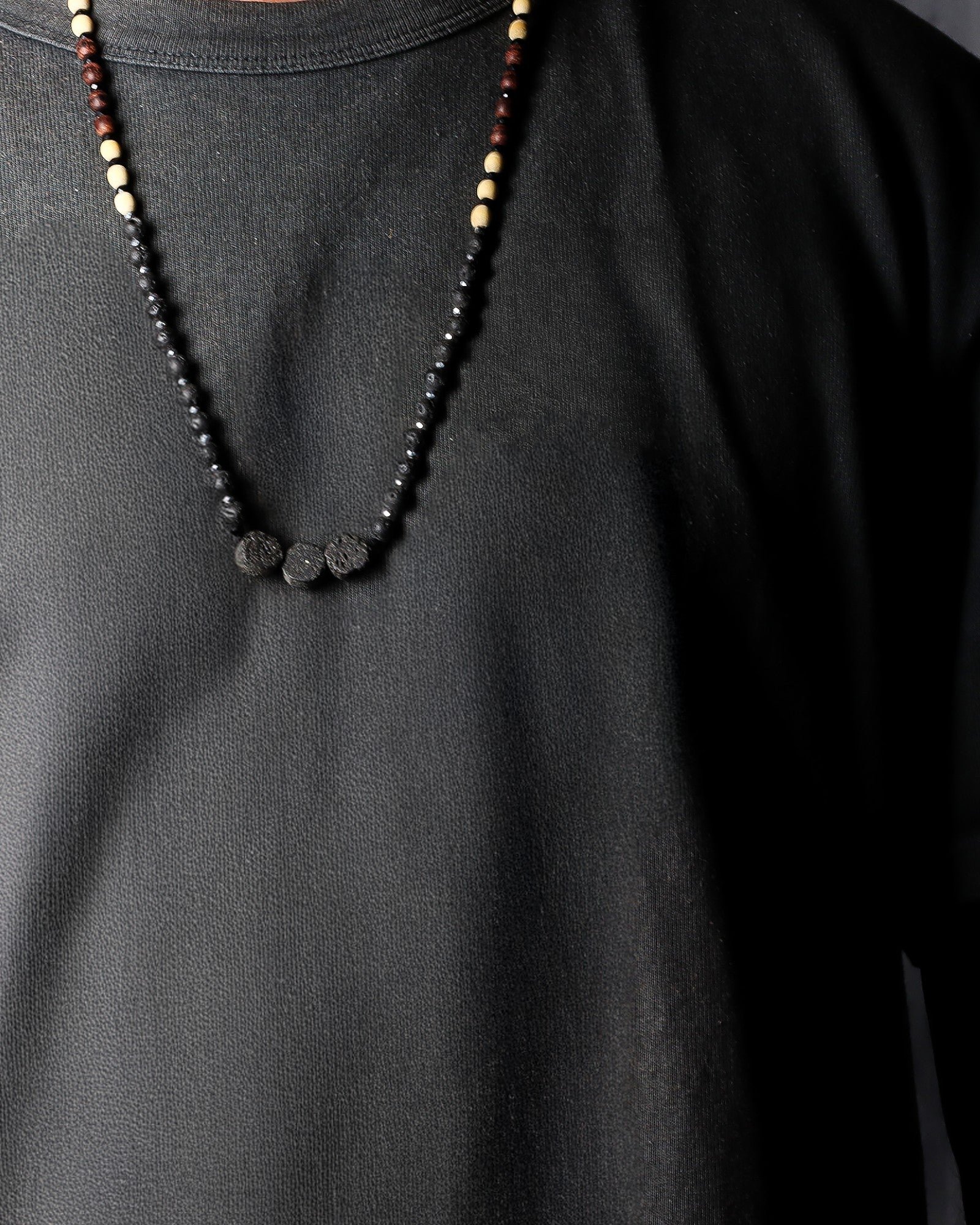 Naszyjnik Esencja Wulkanu – Związek z Naturą